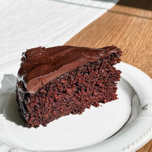 Chocolate Cake with Chocolate Ganache Icing